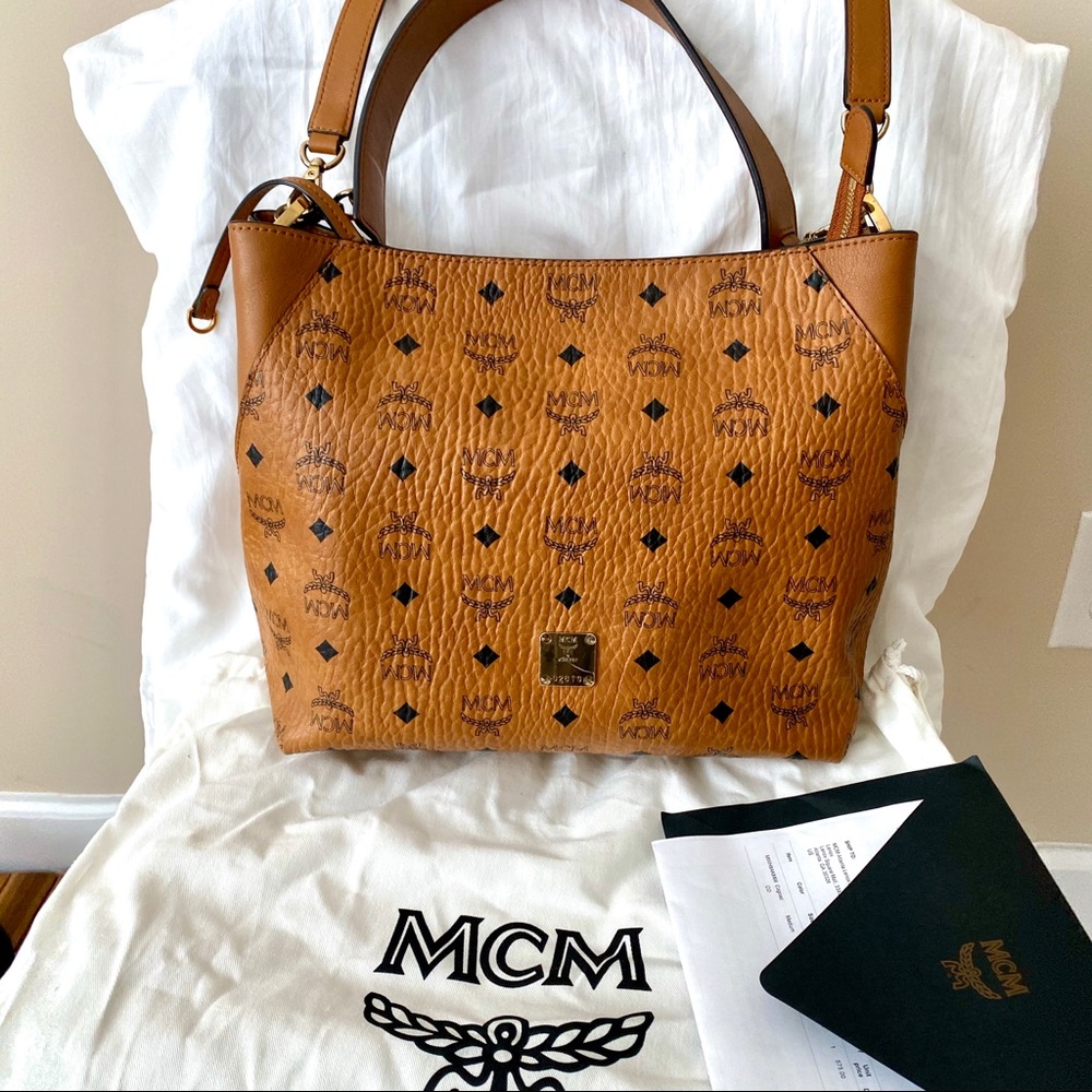 MCM Medium Klara Hobo in Visetos